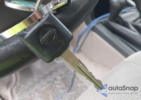 2002 Nissan Frontier Xe-V6 z USA, uszkodzony, nr VIN 1N6ED26Y32C382476